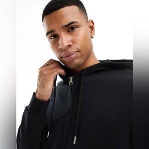 (MEDIUM) Men Black Zip Hoodie